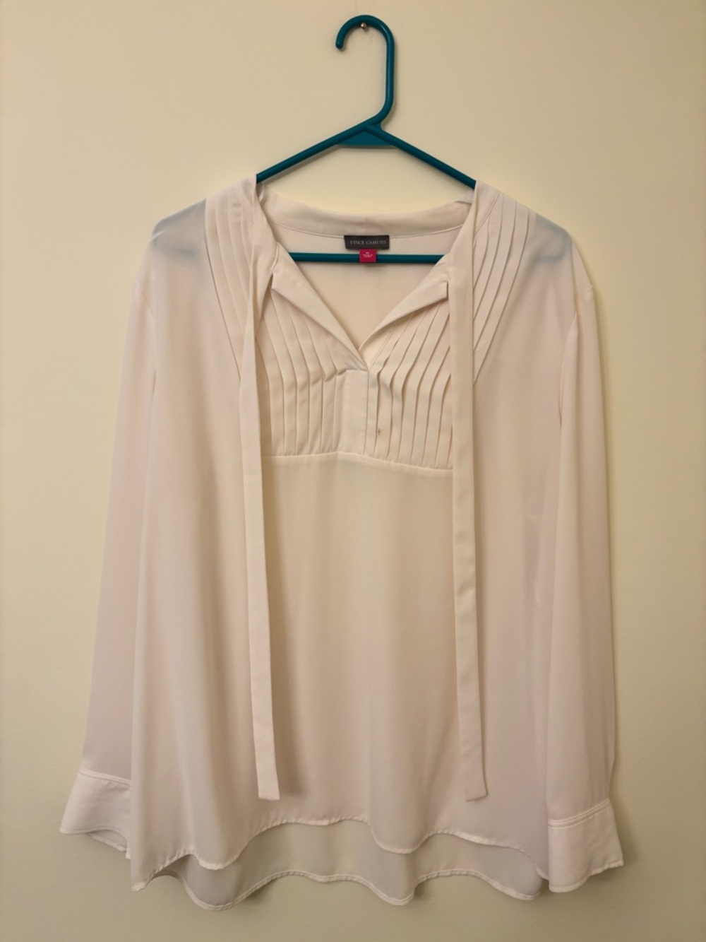 Vince Camuto Cream Pleated Tie-Neck Blouse